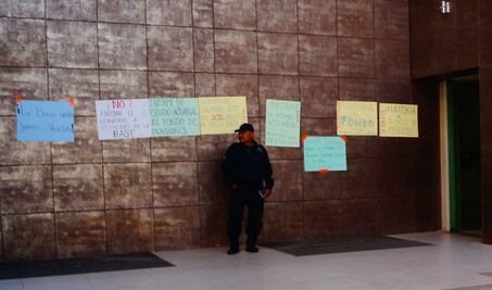 Trabajadores del gobierno de Oaxaca reiteran aumento salarial, y ausentarse ante pandemia