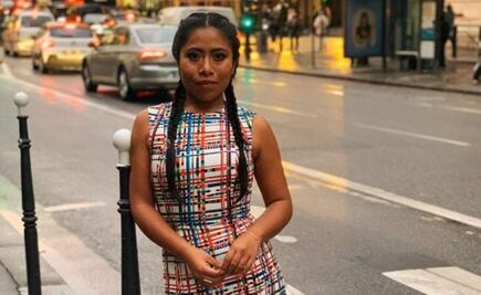 Yalitza Aparicio deslumbra en Instagram con vestido hecho de sarapes