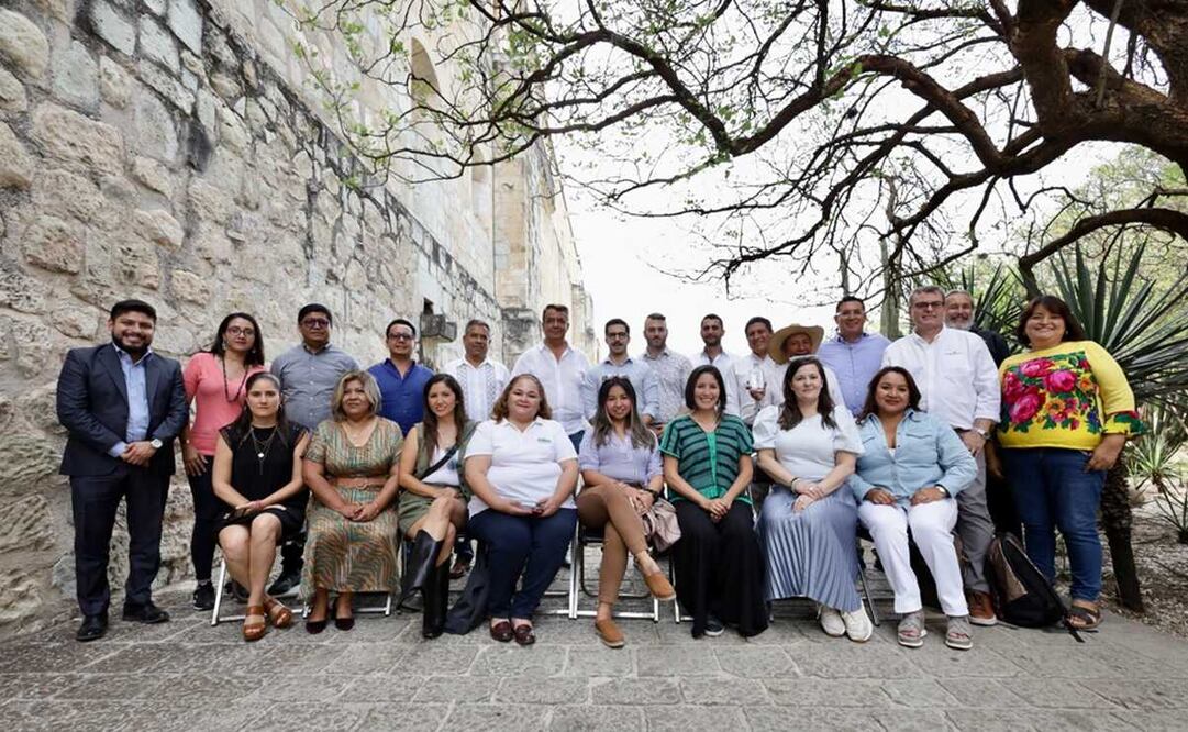 Industria mezcalera y gobierno de Oaxaca se reúnen con la Sociedad de Alcoholes de Quebec. Fotos: Especiales