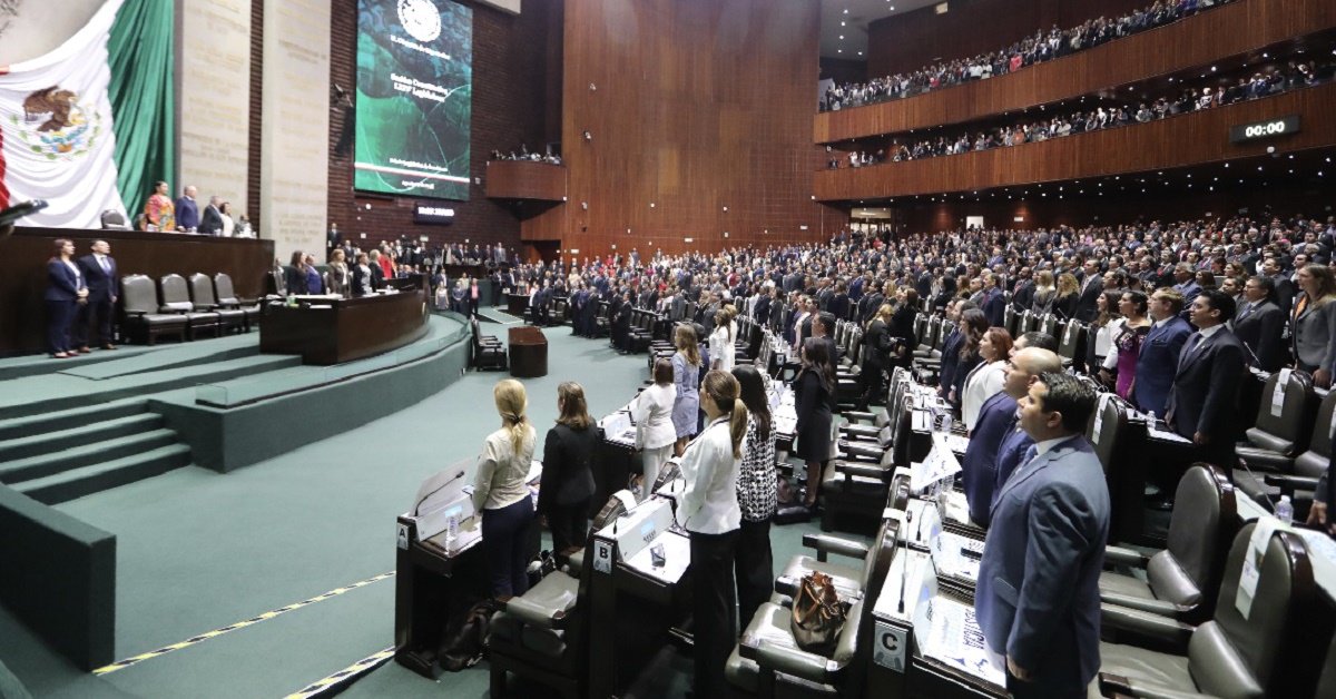 Defienden en San Lázaro sus 209 mil pesos de fin de año