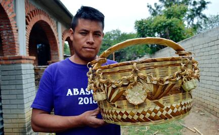 Conciencia ambiental rescató a las artesanías de carrizo, las impulsan para sustituir al plástico