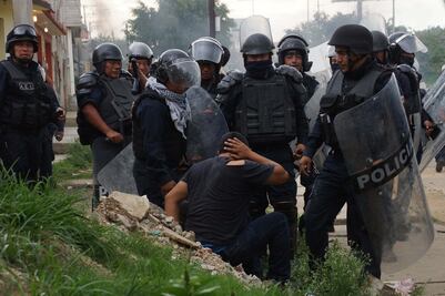 En ilegalidad 4 de cada 10 policías