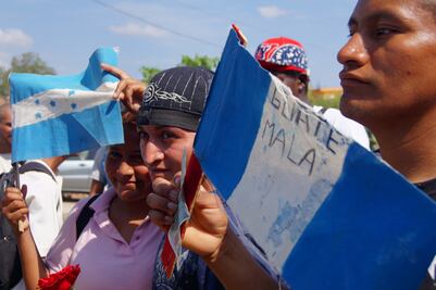 Violencia, pobreza y abandono oficial, enmarcan el Día del Migrante