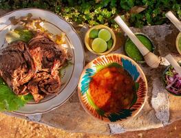 Barbacoa de rollo, el platillo que hizo famoso a este pueblo de Oaxaca