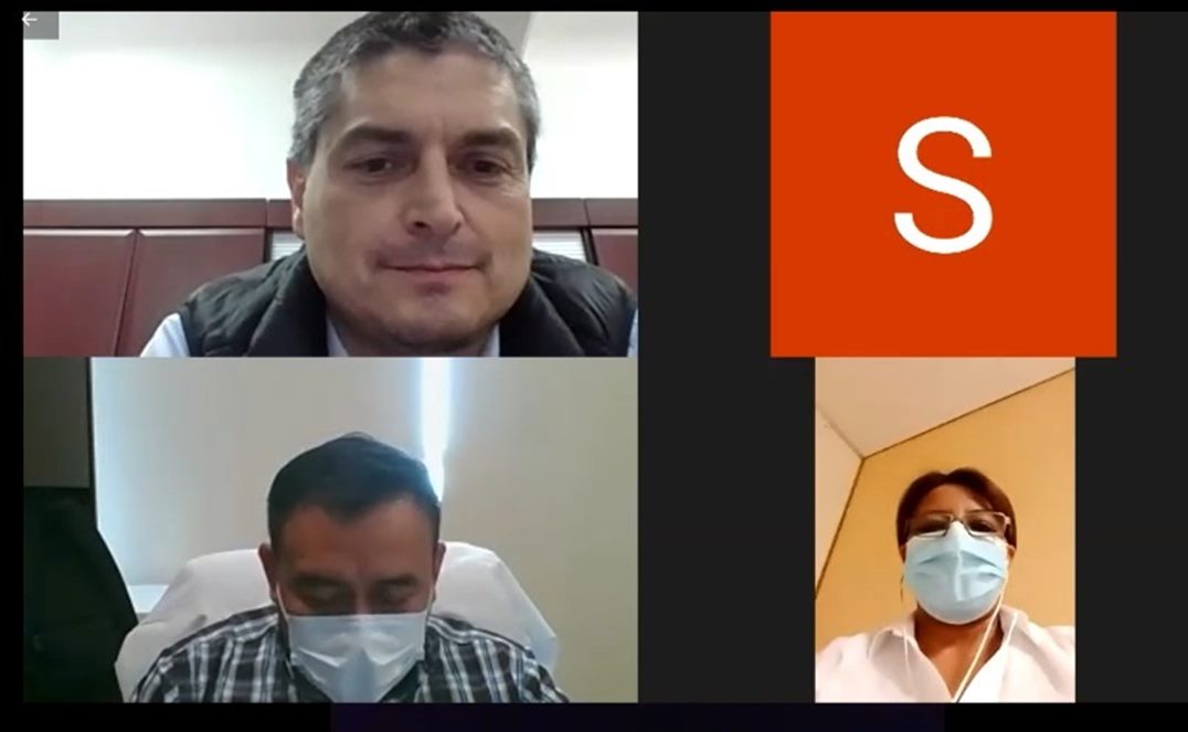Con videollamadas a familiares, Servicios de Salud levantan ánimo de pacientes aislados por Covid-19