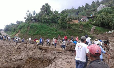 Nueve municipios de la Cañada cumplen 7 días incomunicados