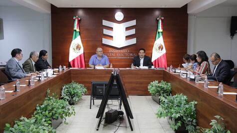 Cancela IEEPCO 17 candidaturas de falsos transgénero
