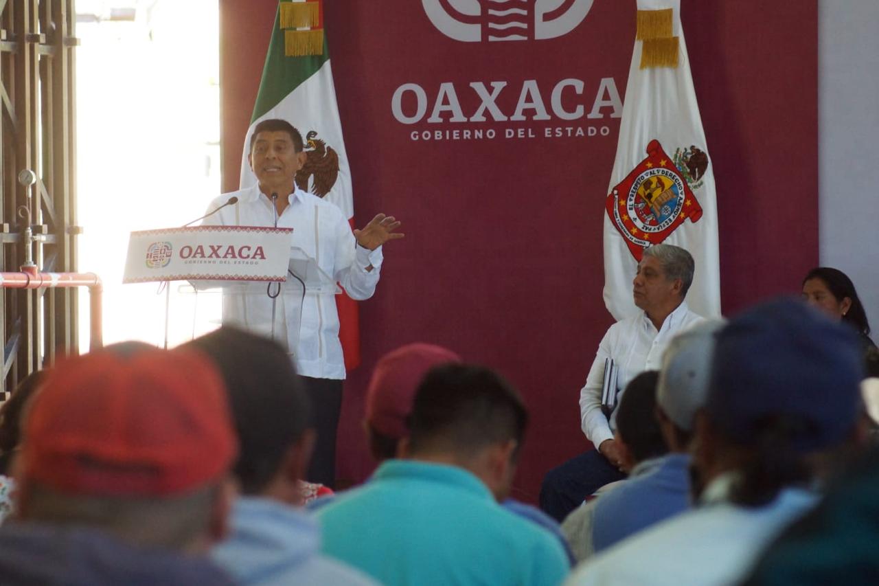 Tras críticas, Jara derogará artículo que buscaba aumentar tierras privadas en Oaxaca