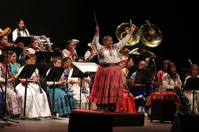 La banda Mujeres del Viento Florido también canta sin miedo desde las montañas de Oaxaca