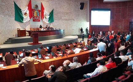 Organizaciones buscan endurecer castigo a funcionarios que impidan libertad de expresión en Oaxaca