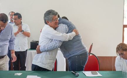 Pagará Oaxaca de Juárez 320 mil pesos a San Pablo Etla; 9 camiones recolectores serán devueltos