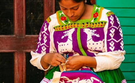 Desaparecen en Oaxaca al órgano para proteger las artesanías; Economía asumirá algunas funciones