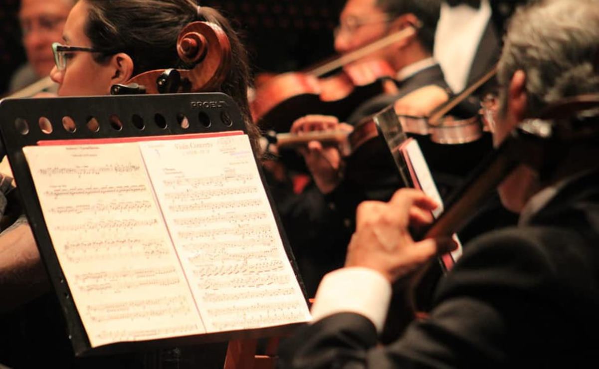 Seculta Oaxaca lanza convocatoria para dar clases de música por 53 pesos la hora; la baja tras críticas