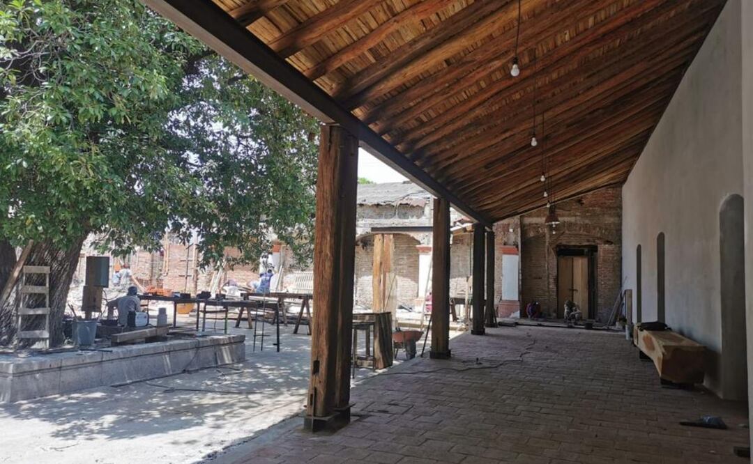 El inmueble, desde 1972, opera como Casa de Cultura; el artista Francisco Toledo fue uno de sus fundadores/ Foto: Roselia Chaca