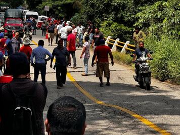 Ante riesgo de colapso, 5 municipios de la Cuenca exigen al gobierno de Oaxaca reparar puente por falla geológica