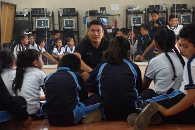 Arrancan vacaciones 900 mil alumnos; IEEPO pide a padres organizarse para evitar robos