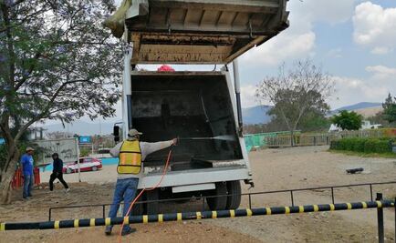 Sanitizan unidades de recolección de basura para evitar riesgo de contagio de Covid-19
