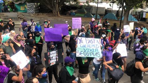 Mujeres indígenas chatinas de Oaxaca exigen justicia para Flor, asesinada en la Costa
