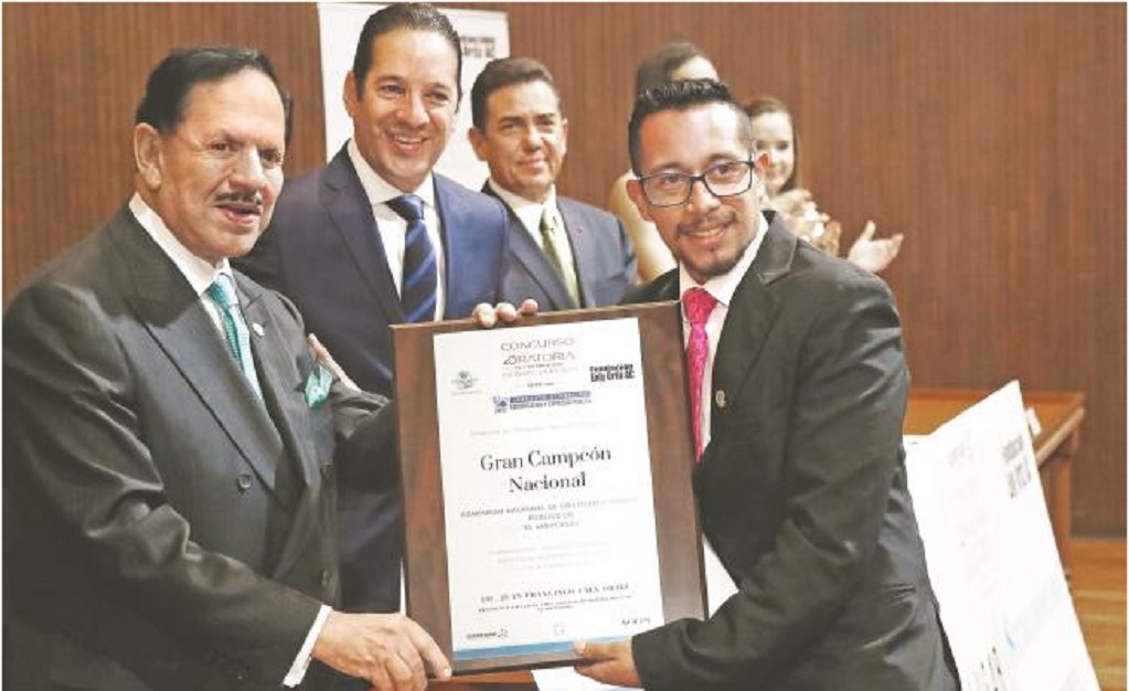 "Jóvenes, México los necesita"