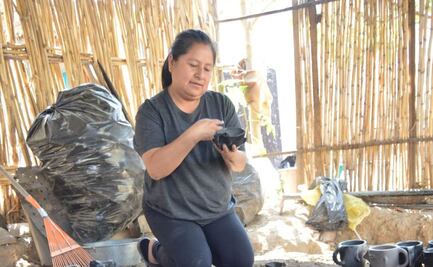 Violencia comunitaria en Oaxaca: A Siria la quieren expulsar de Coyotepec y exhibirla ante la comunidad