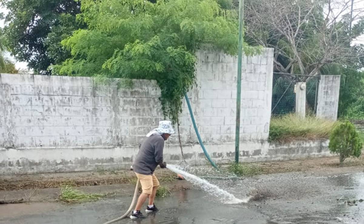 Agobiados por drenaje colapsado, vecinos en Tehuantepec piden reparar planta de tratamiento de aguas residuales