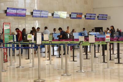 Implementan protocolos de prevención de Coronavirus a vuelos internacionales en aeropuerto de Oaxaca