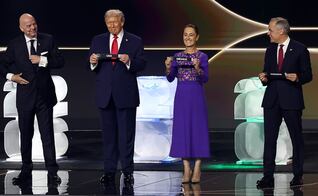 Mundial 2026: Por primera vez, Sheinbaum, Trump y Carney juntos; coinciden en escenario durante el sorteo de la FIFA