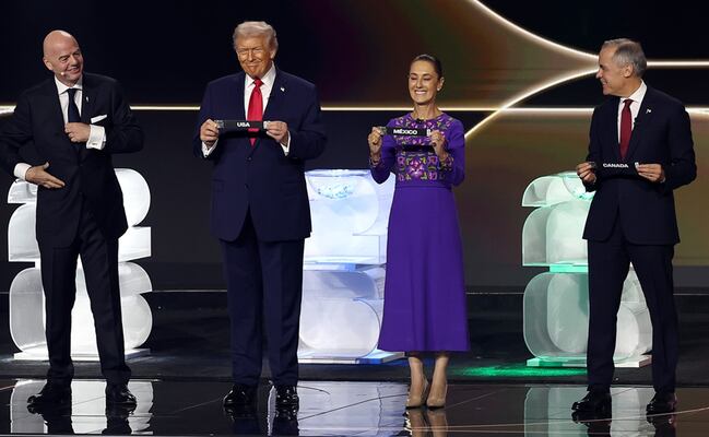 Mundial 2026: Por primera vez, Sheinbaum, Trump y Carney juntos; coinciden en escenario durante el sorteo de la FIFA