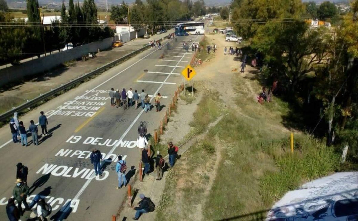 Protestas de la Jornada Estatal de Lucha alcanza a la Mixteca; exigen justicia por víctimas de Nochixtlán
