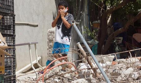 Derrumbes y mal clima complican llegada de ayuda a los Ozolotepec, la región más afectada