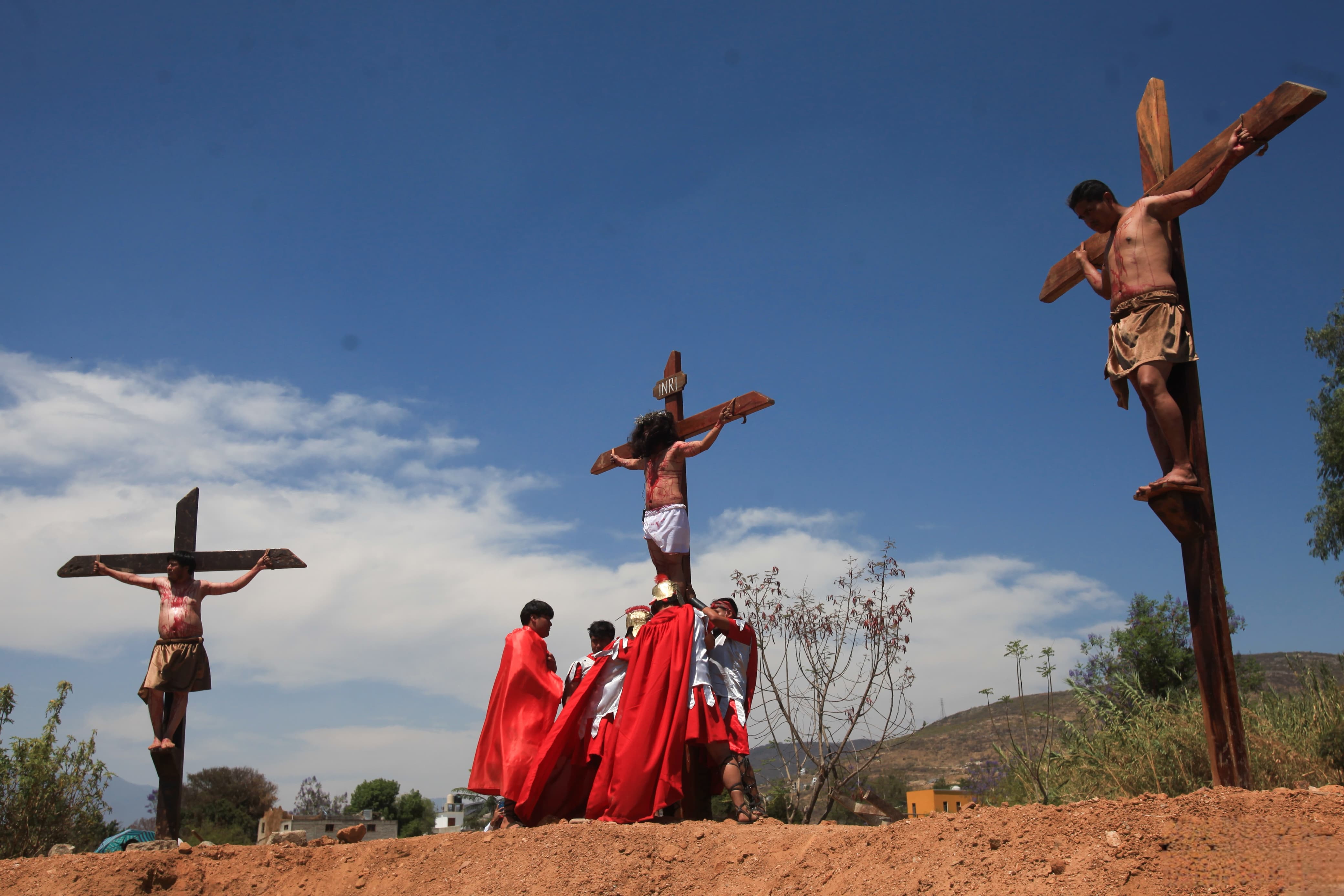 Viacrucis en Tlalixtac y Ánimas Trujano: 50 y 25 años de tradición religiosa en Oaxaca