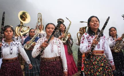 De Oaxaca para Chile: Mujeres del Viento Florido y Mon Laferte enamoran al Festival del Huaso