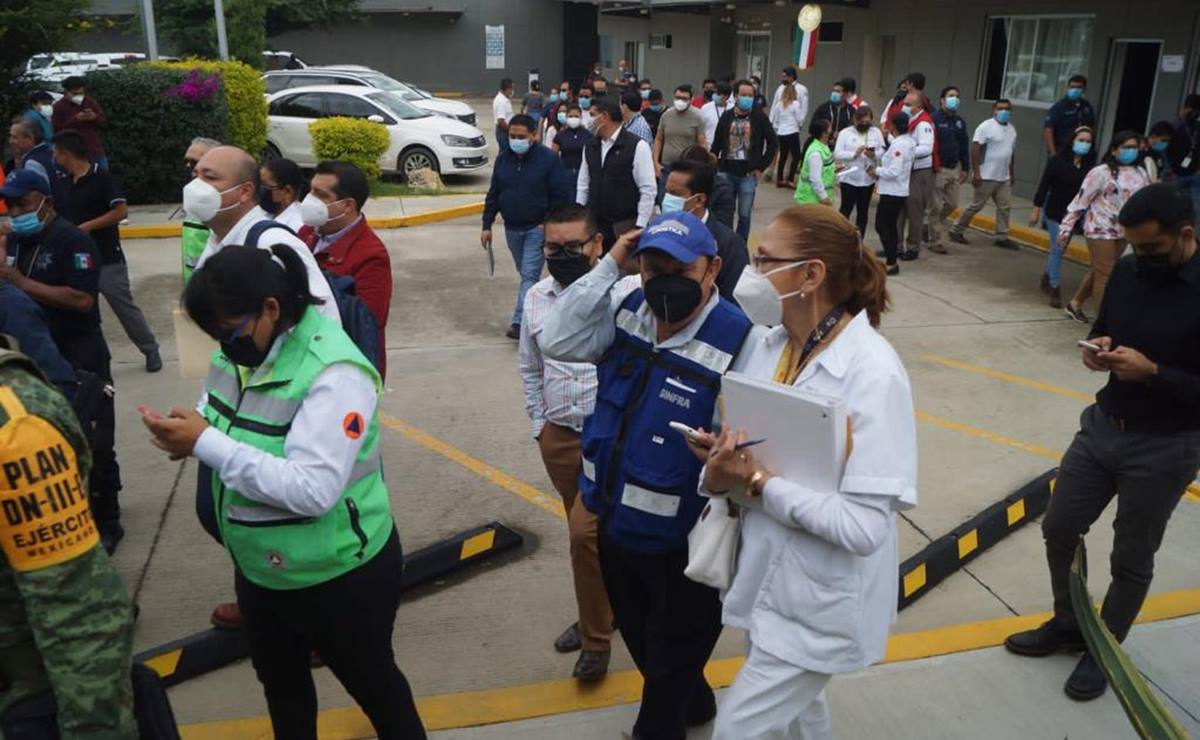 Descarta Murat daños en Oaxaca por sismo de 7.7 grados; se percibió en la Costa y la Mixteca. Fotos: Edwin Hernández