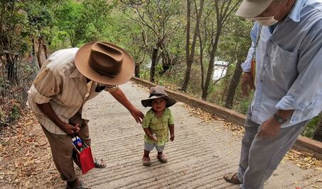 En "municipios de la esperanza" de la sierra mixe-zapoteca, la normalidad es el abandono