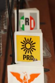 Impone el INE sanciones al PRD por más de 20 mdp