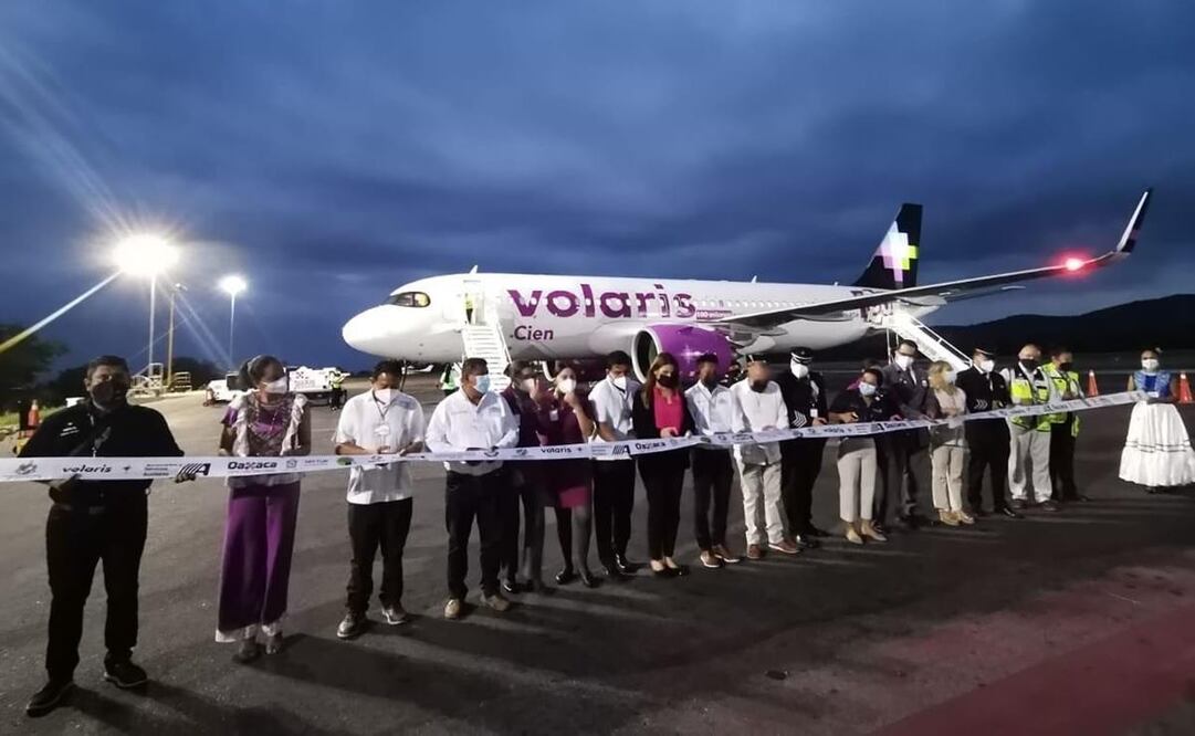 Inauguran nuevo vuelo Tijuana-Puerto Escondido; suman 7 rutas a este destino de playa en Oaxaca. Foto: Gobierno de Oaxaca