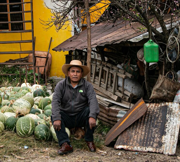 Incertidumbre de familias migrantes de indígenas de Oaxaca ante regreso de Trump; remesas no paran