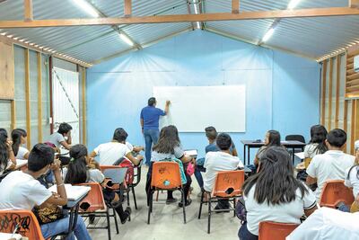 Tras 7-S, la UABJO pagó 100 mdp por aulas temporales