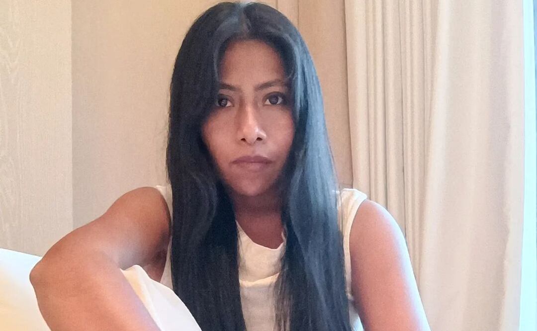 Yalitza Aparicio luce nuevo look con flequillo en portada de revista / Foto: Instagram @yalitzaapariciomtz