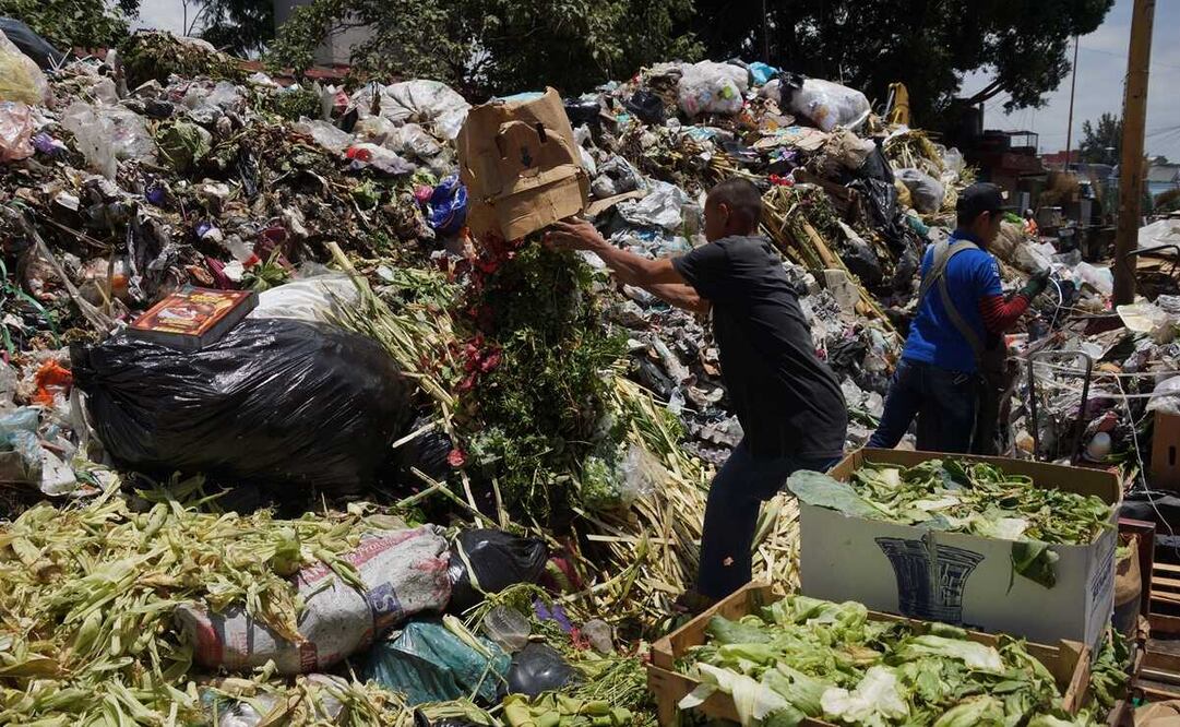 Como advirtieron, pobladores toman basurero para impedir ingreso de residuos de 28 municipios de Oaxaca. Foto: Archivo EL UNIVERSAL