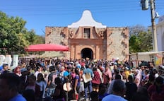 San Mateo del Mar, Oaxaca, honra a la Virgen de la Candelaria, antigua diosa ikoots de la abundancia 