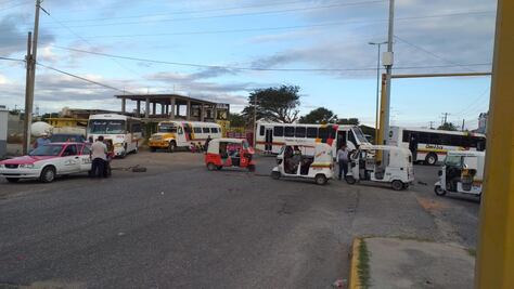 Bloqueo mantiene sitiado a Juchitán  por segundo día consecutivo