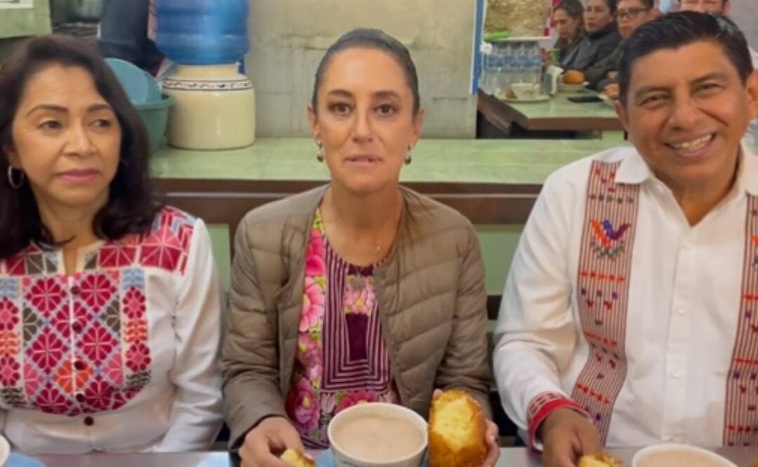 La Jefa de Gobierno llegó a desayunar al comedor “La Abuelita”, ubicado en el mercado 20 de Noviembre. Foto: Captura de video