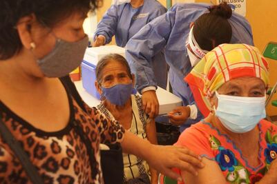 Se aplicó el 42.9% de vacunas contra Covid-19 disponibles para adultos mayores en Oaxaca