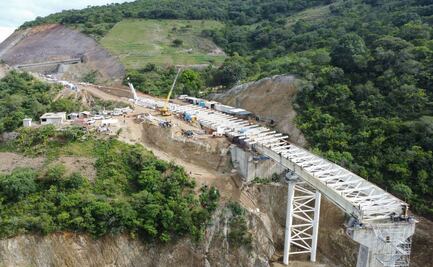 Promete Jara que carretera a la Costa de Oaxaca estará lista en octubre; la supervisará cada 15 días