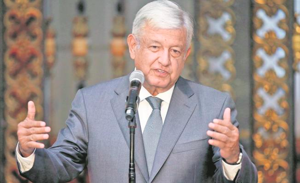 AMLO mudará a 2.7 millones de chilangos