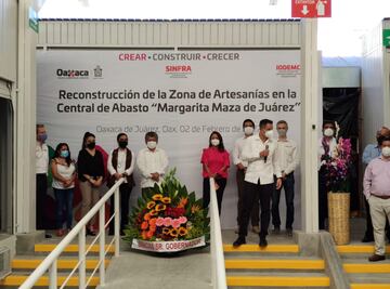 Entregan Zona de Artesanías reconstruida de la Central de Abasto de Oaxaca; costó 49 mdp