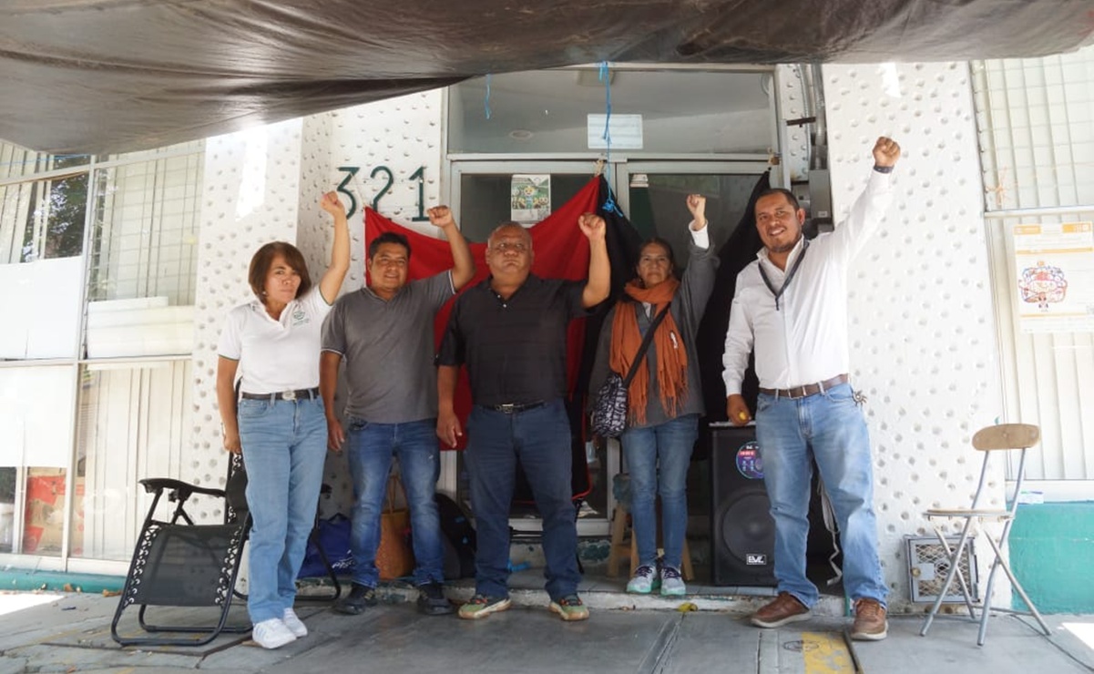 Estalla huelga en planteles del IEBO; afecta a unos 14 mil estudiantes de alta marginación en Oaxaca