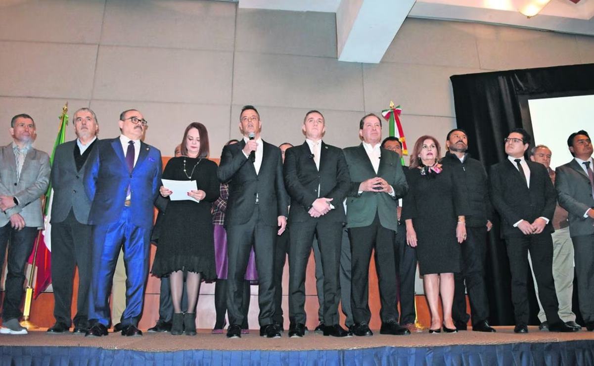 Murat, exgobernador de Oaxaca, y veintena de expriistas se suman a proyecto de Sheinbaum