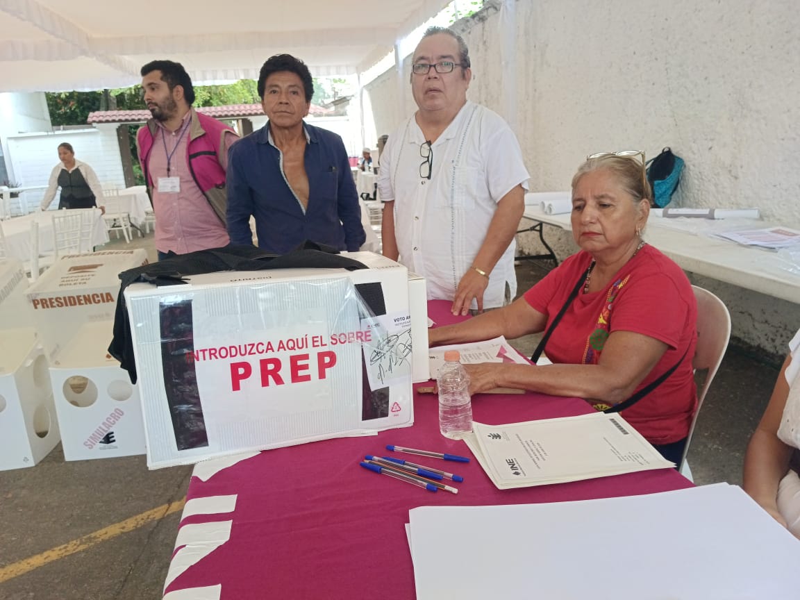 Por primera vez votan en Oaxaca personas privadas de la libertad; en Tuxtepec reciben sufragio de 53